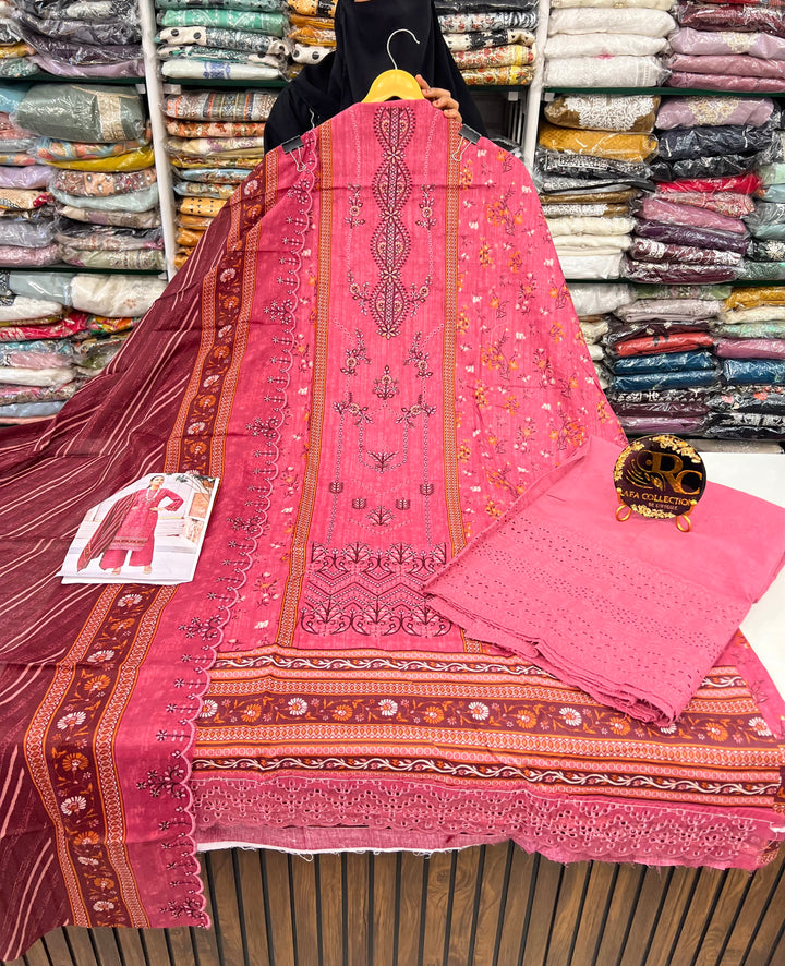 Chikankari Embroided Pakistani suits
129665