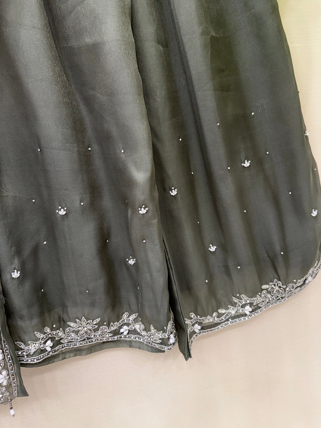 Pakistani heavy suits