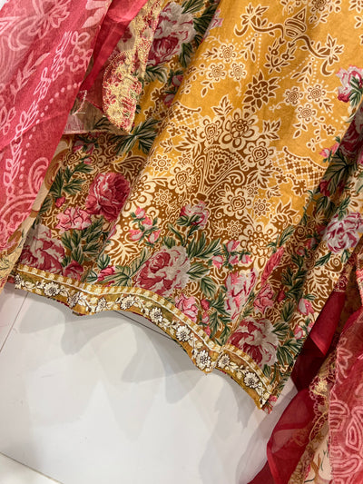 Pakistani embroided suits 2610