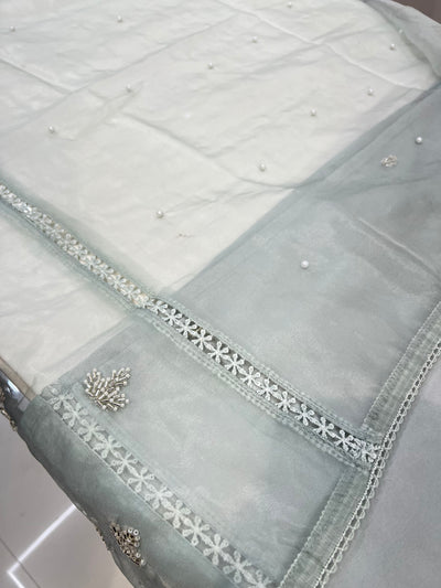 Handwork Formals 583
