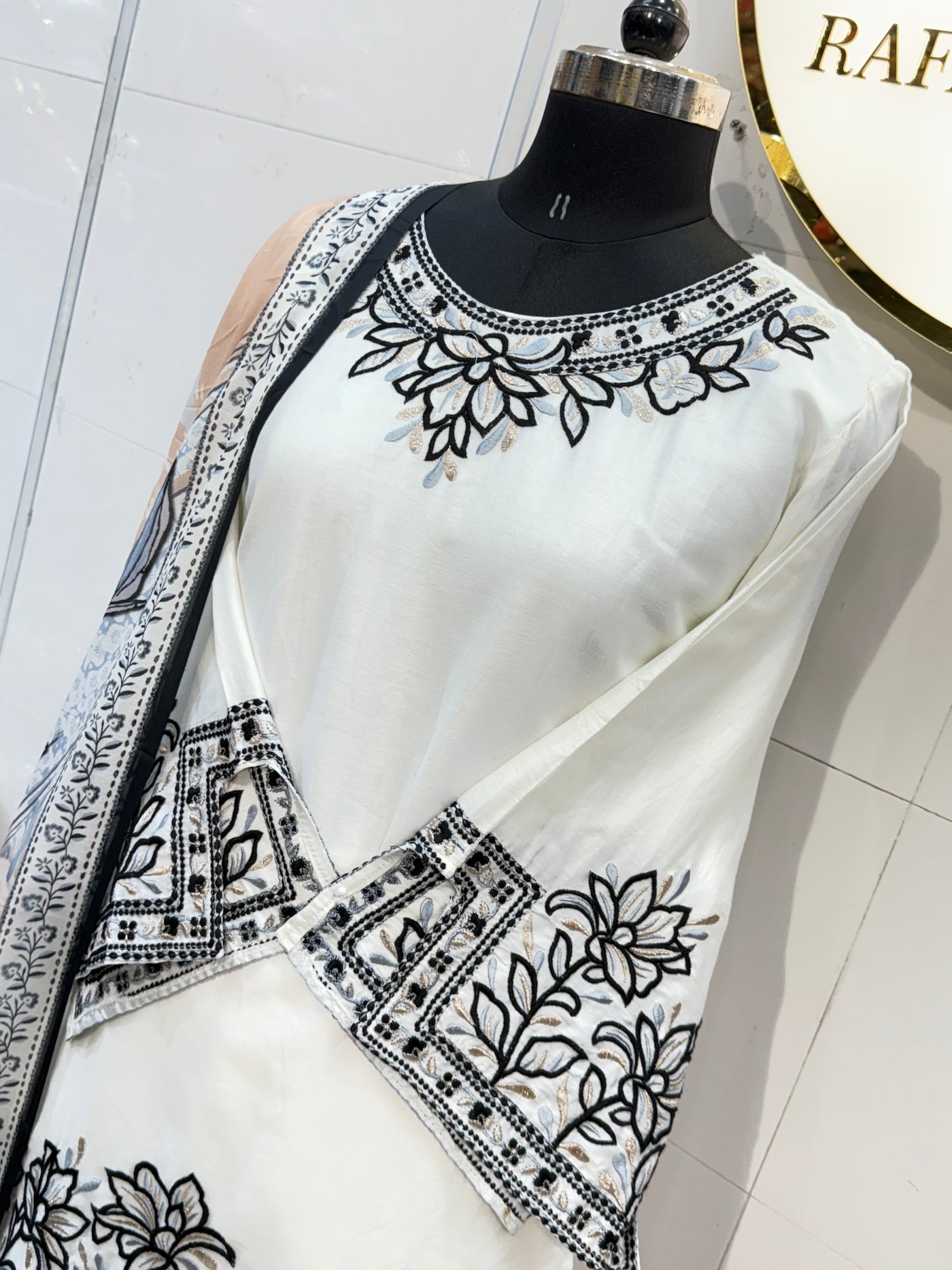 Pakistani formals  2411