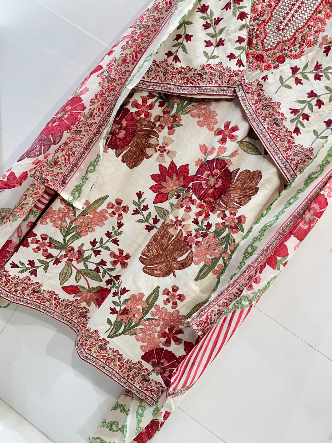 Paki Embroided suits 3410