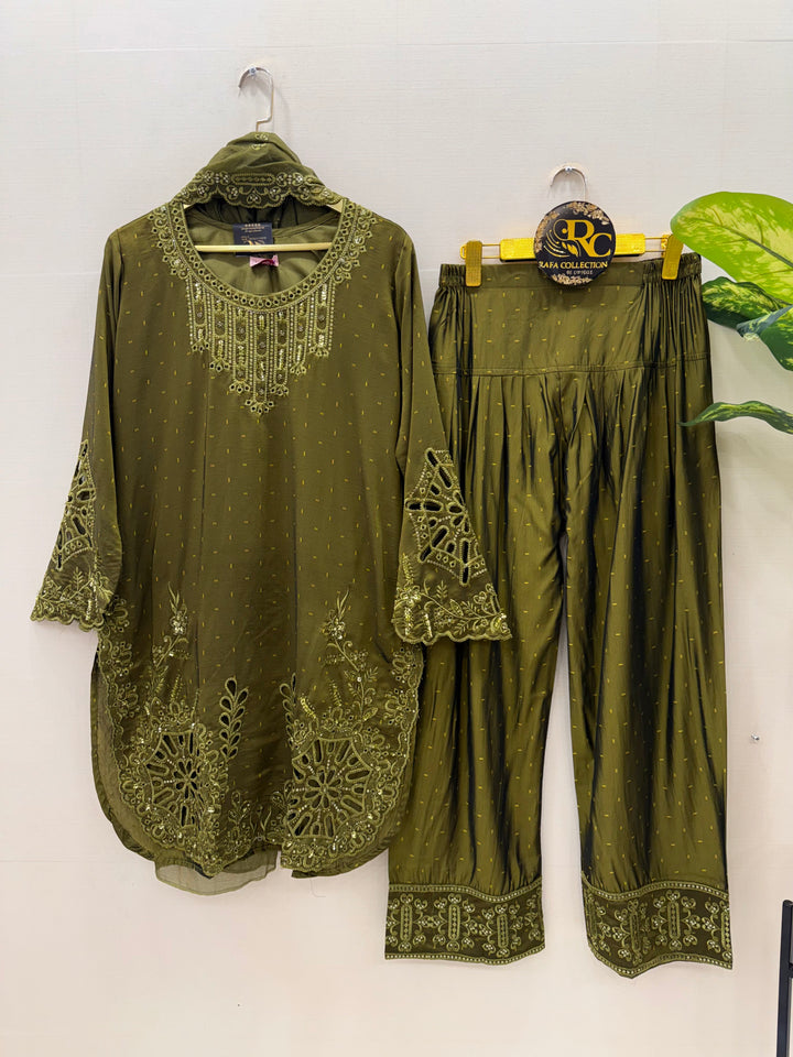 Pakistani Farshi Salwar 3155