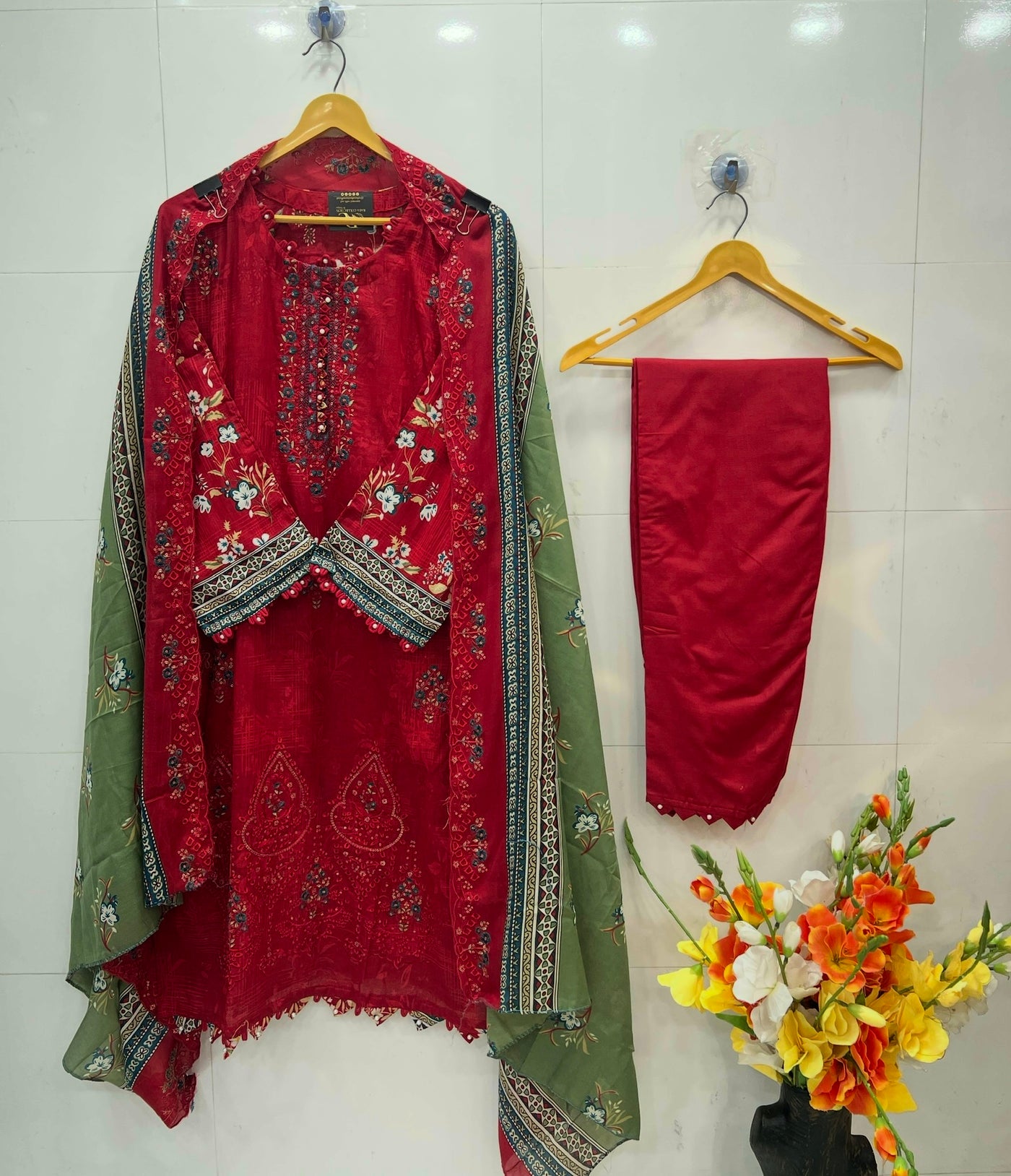 Elegant Handcrafted Suits 2645