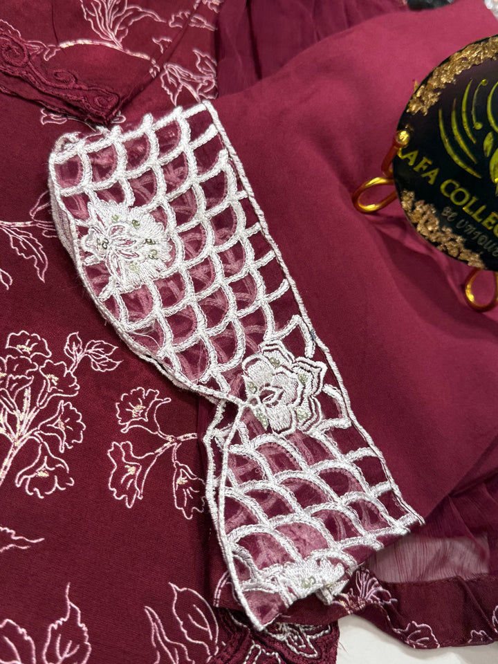 Pakistani formals suits 3105