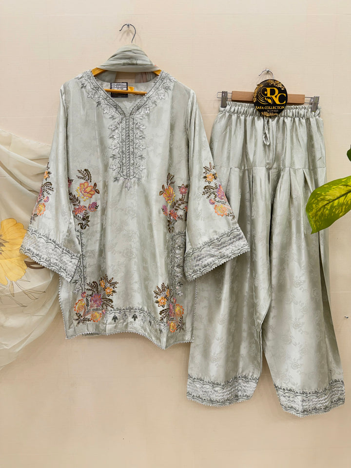 Embroidered Farshi Salwar