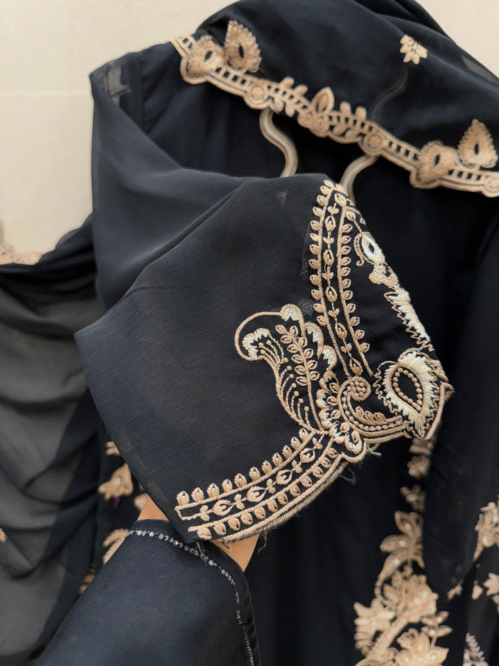 Pakistani Embroidered Suits