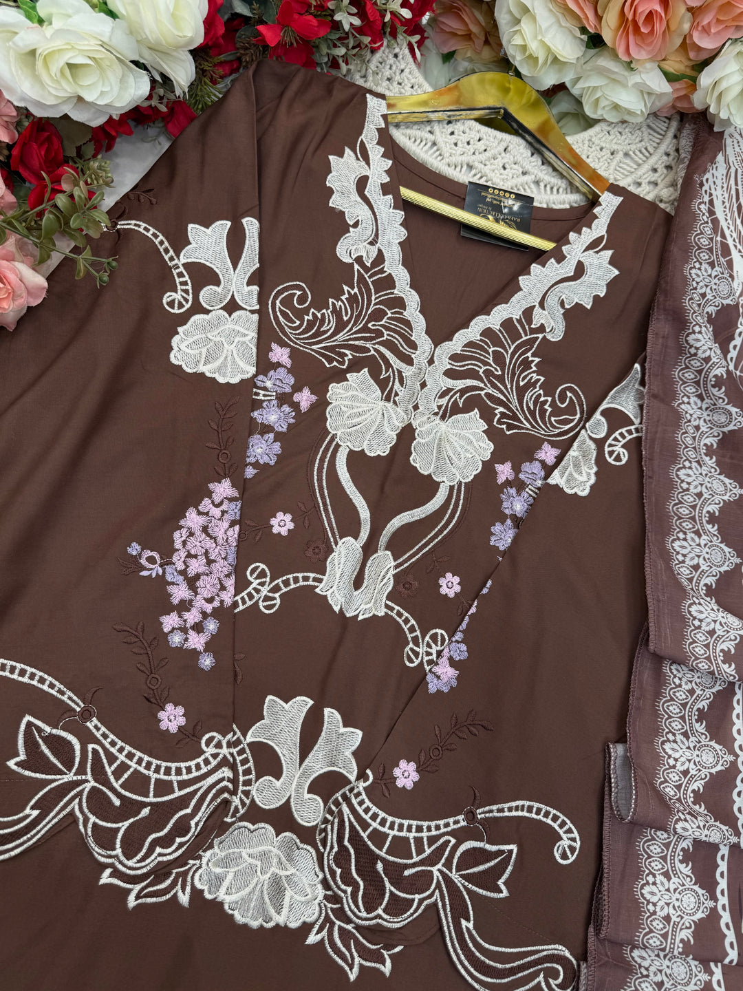 Pakistani embroidered suit 3028