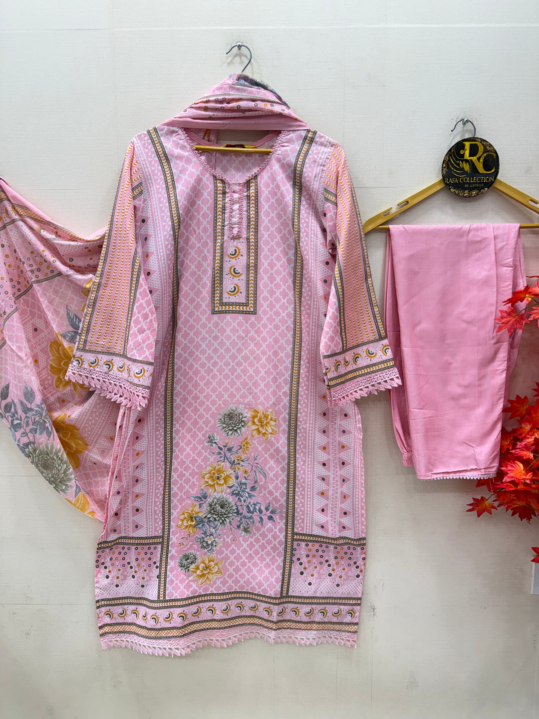Semi cotton printed suits
