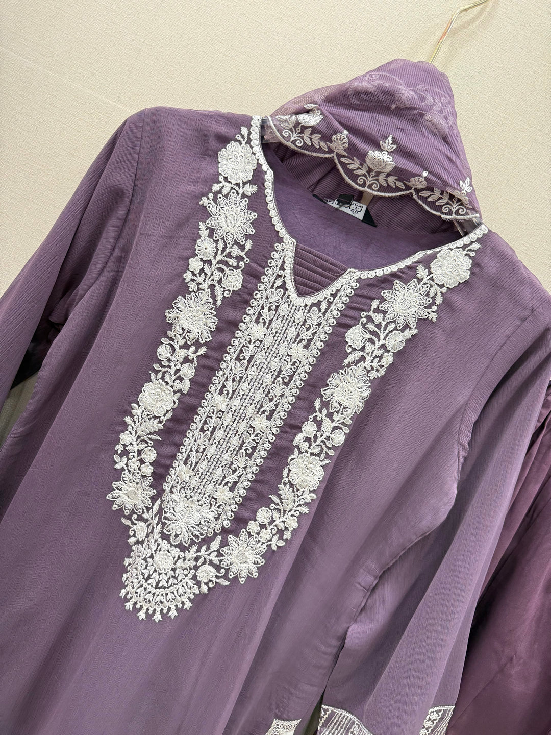 Pakistani Formal suits 2944