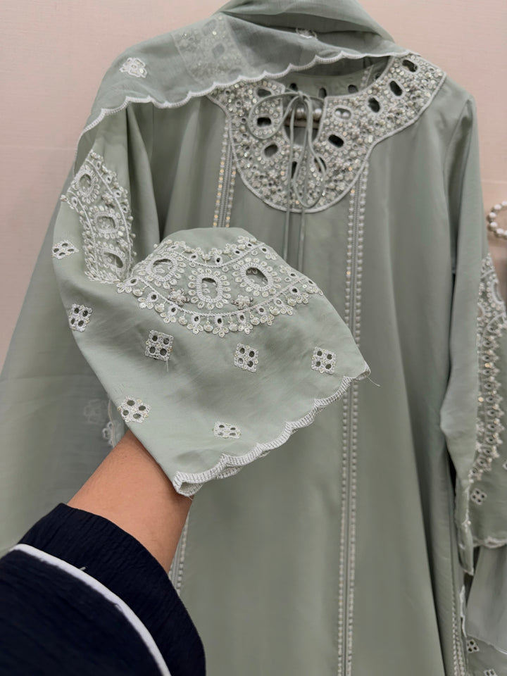 Premium cutwork long suits