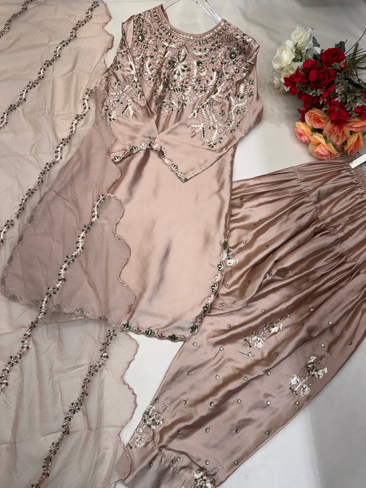 Pakistani Farshi salwar suits