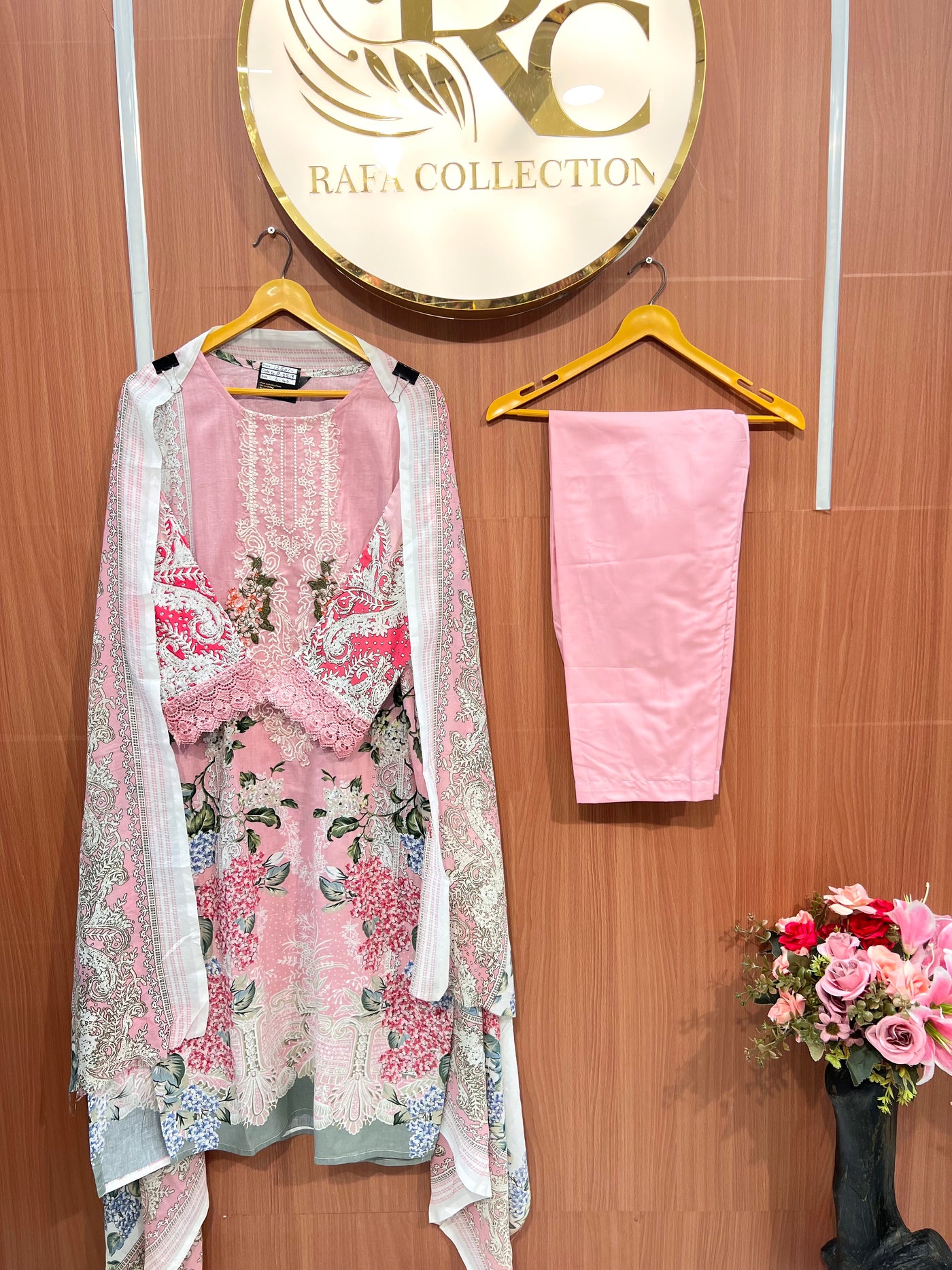 Pakistani patch work suit 2519