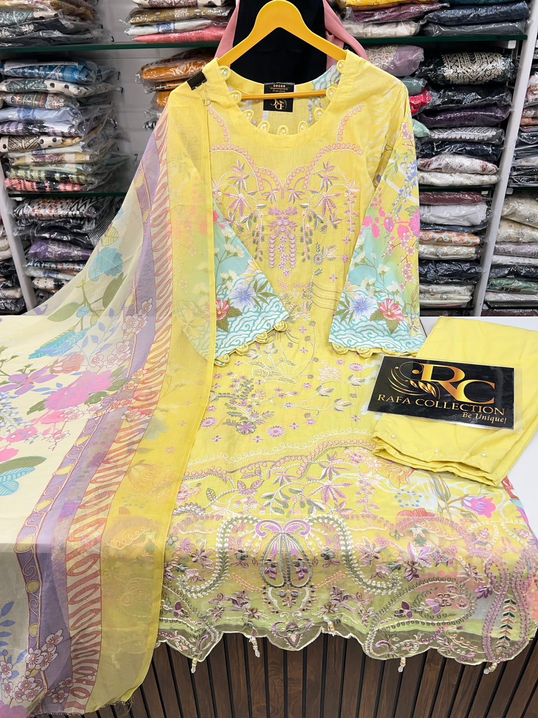 Embroided cotton Suits 2575