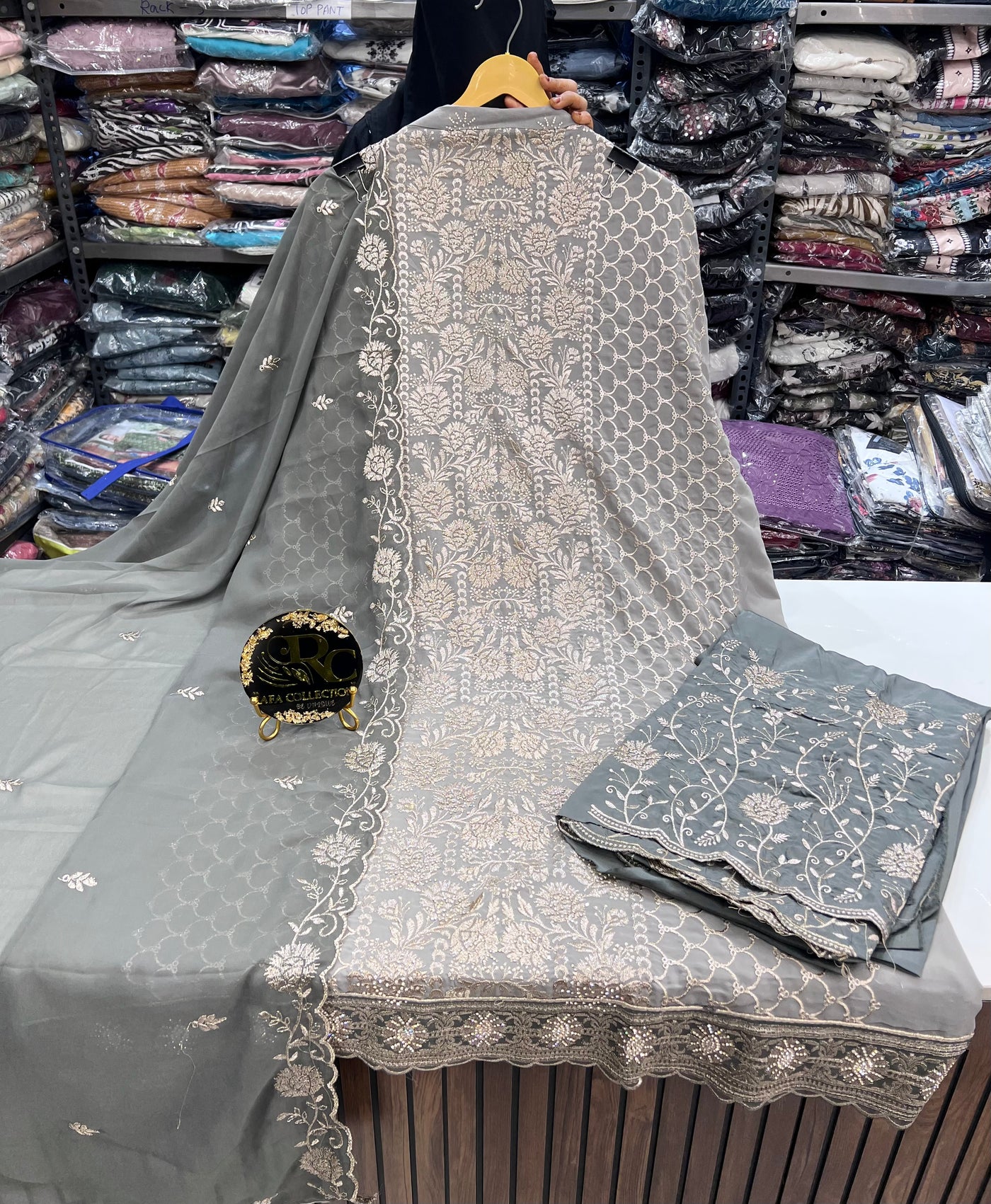 Zari thread work unstitched suits 182819