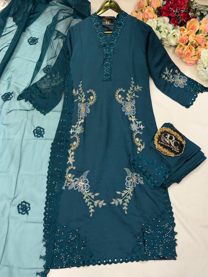 Pakistani formals suits 2828