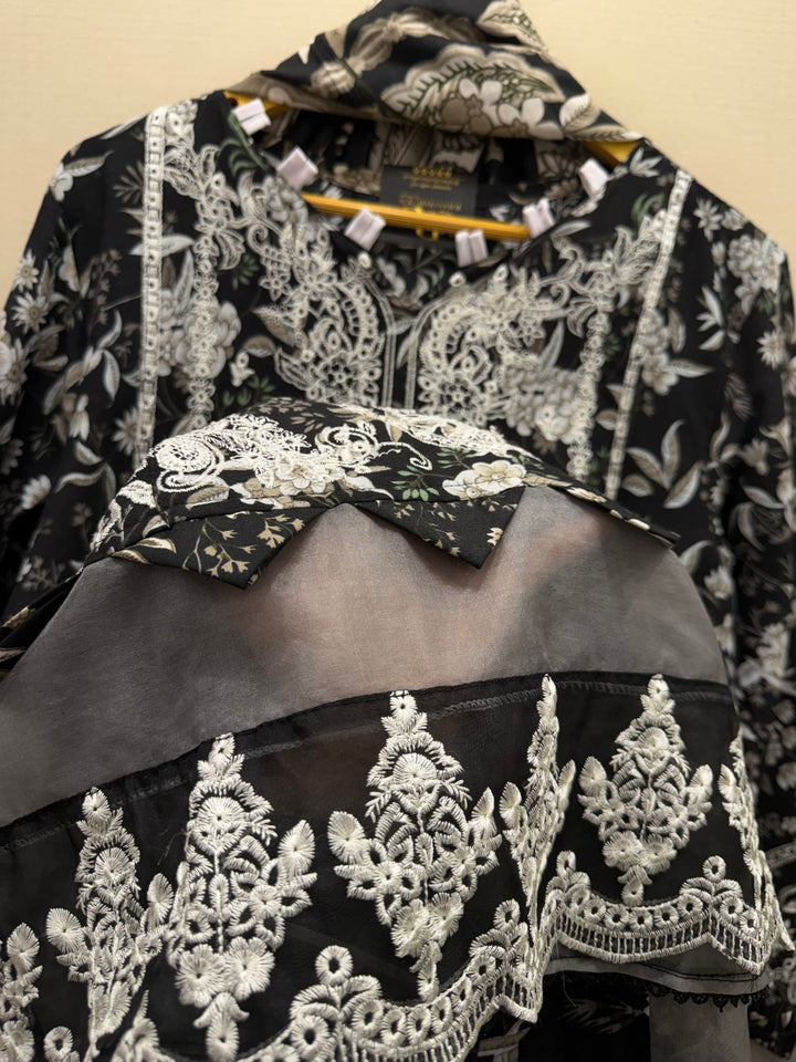 Pakistani embroidered suits