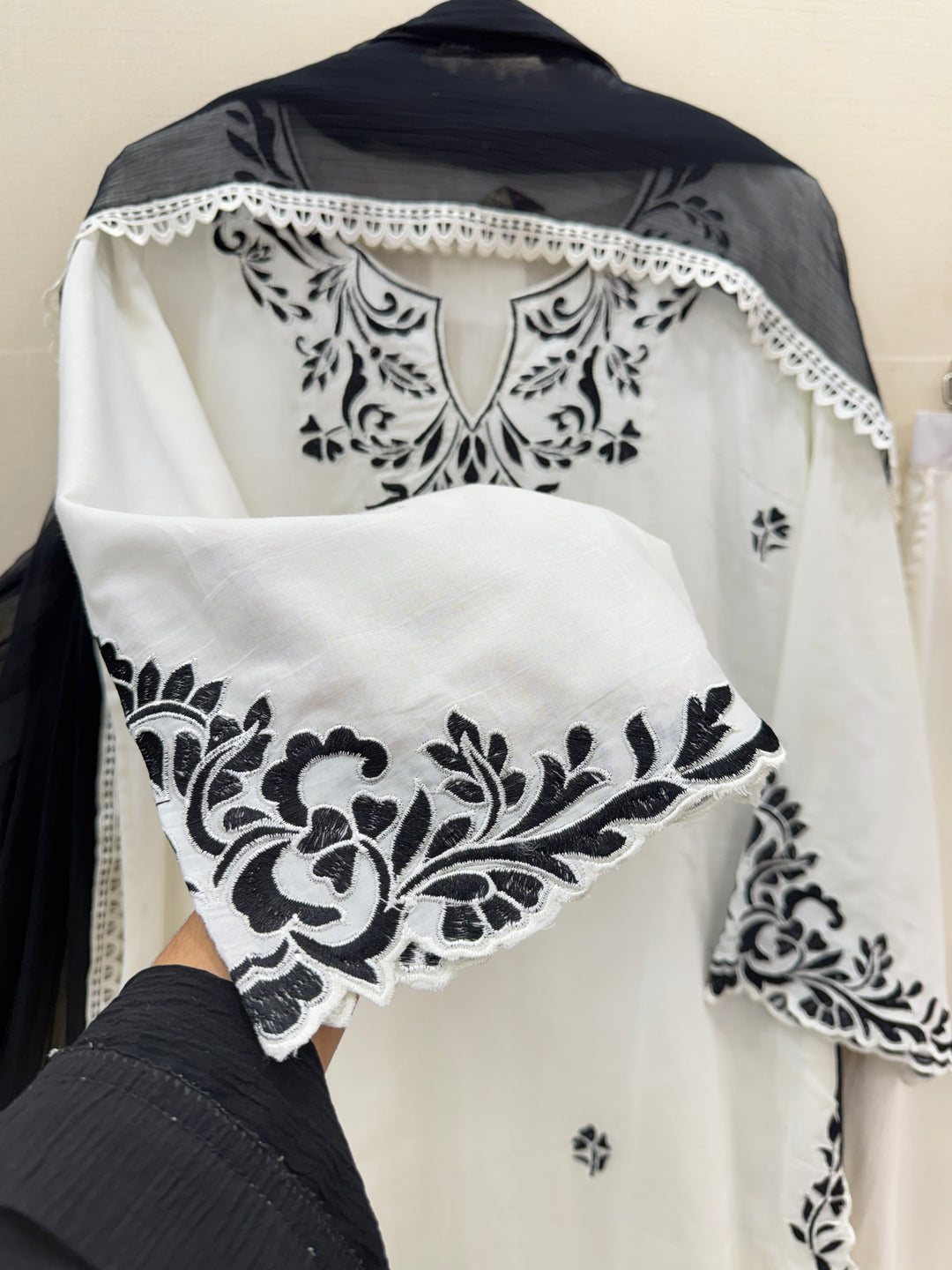Pakistani Formals Suits