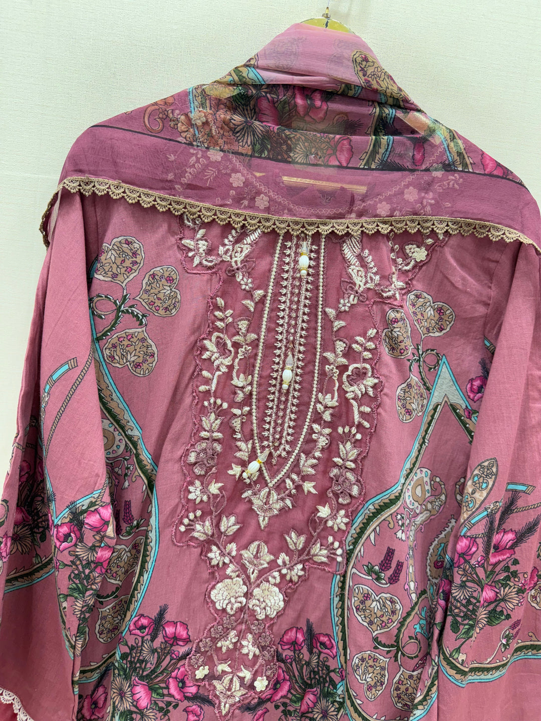 Pakistani Formals Suits