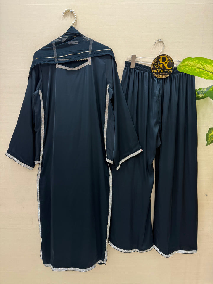 Hania amir’s inspired suits