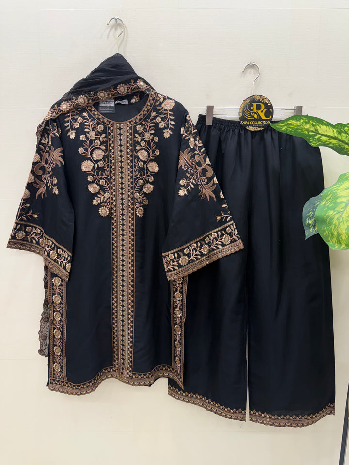 Pakistani embroidered suits 2986