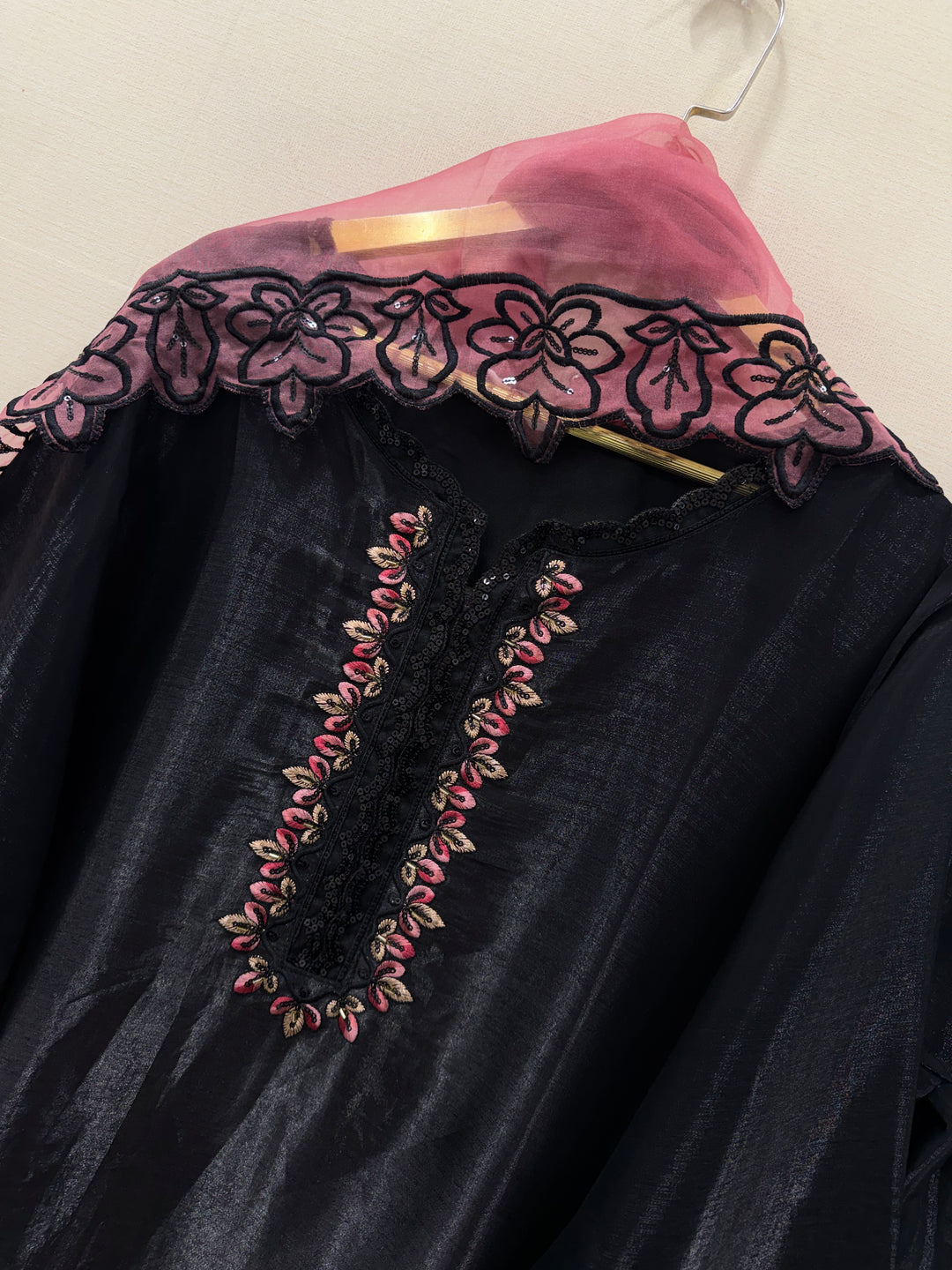 Pakistani Farshi Salwar suits