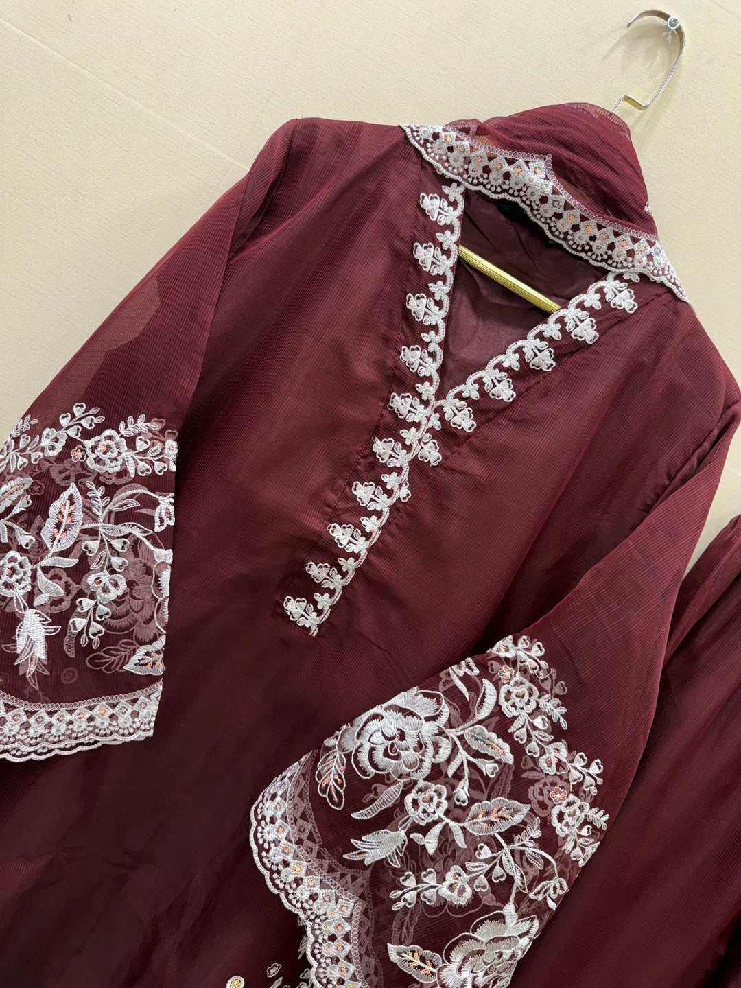 Pakistani Embroided luxe edit 29071