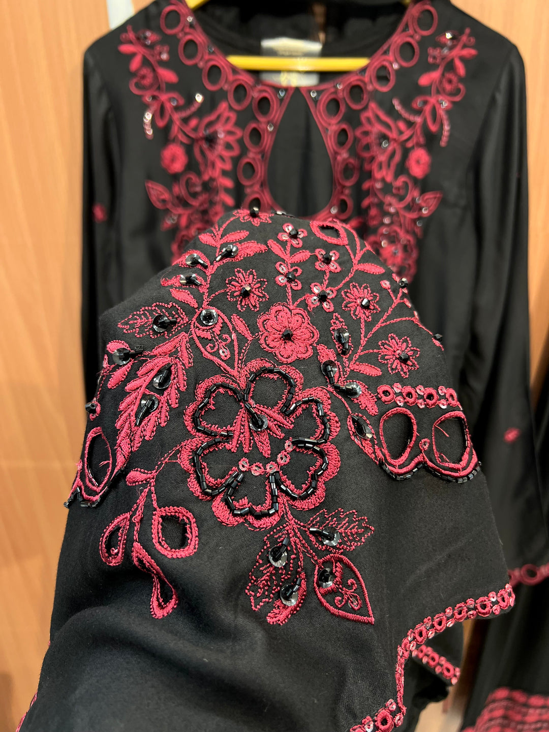 Pakistani Farshi salwar suits 2666