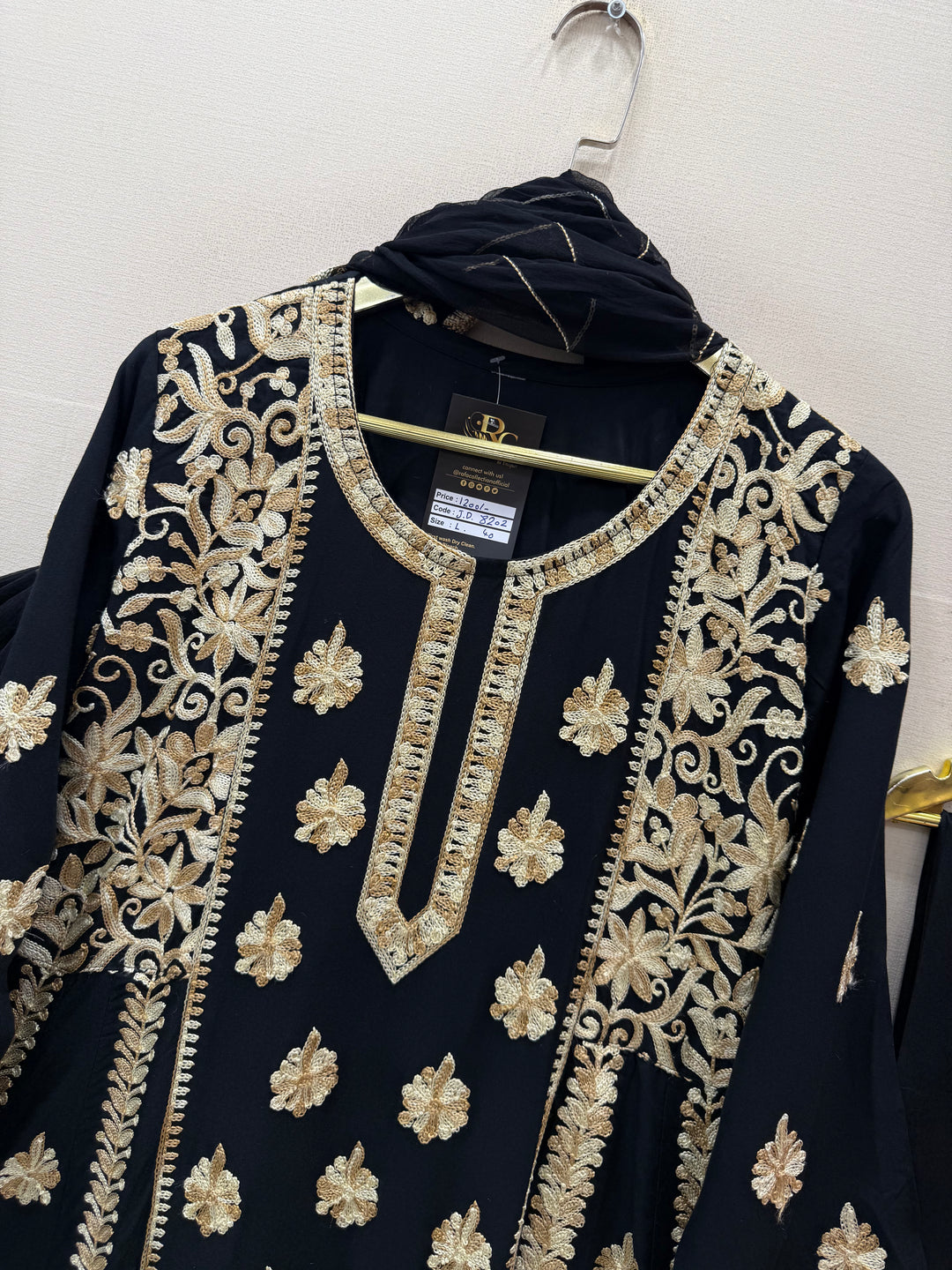 Kashmiri A-line sutis