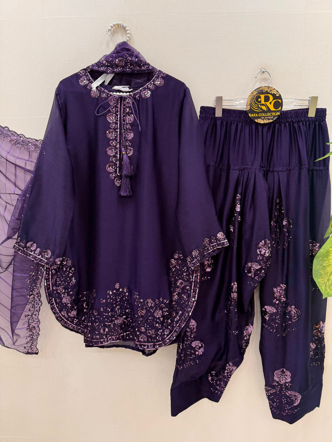 Pakistani Farshi Salwar