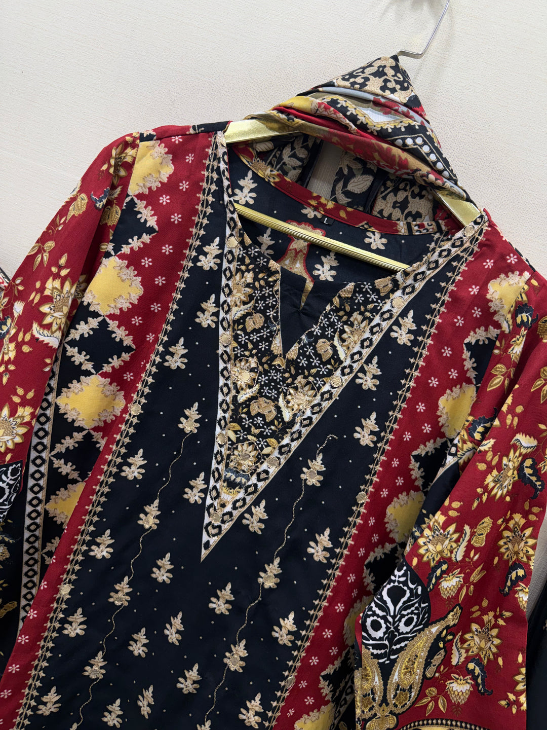 Semi cotton embroidered suits 5038