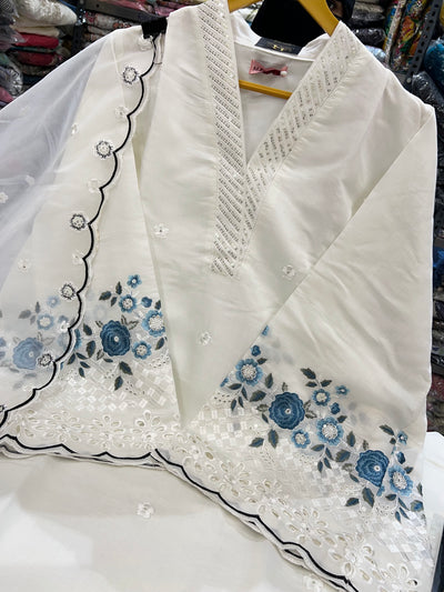 Pakistani formals suit 2648