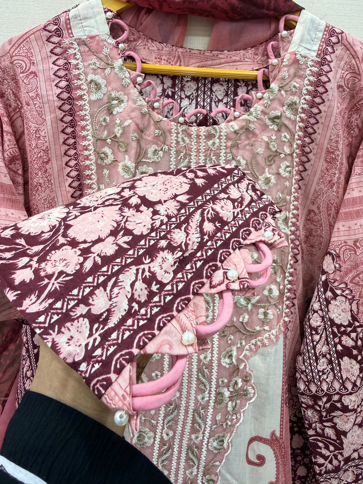 Pakistani patch work suit 0219