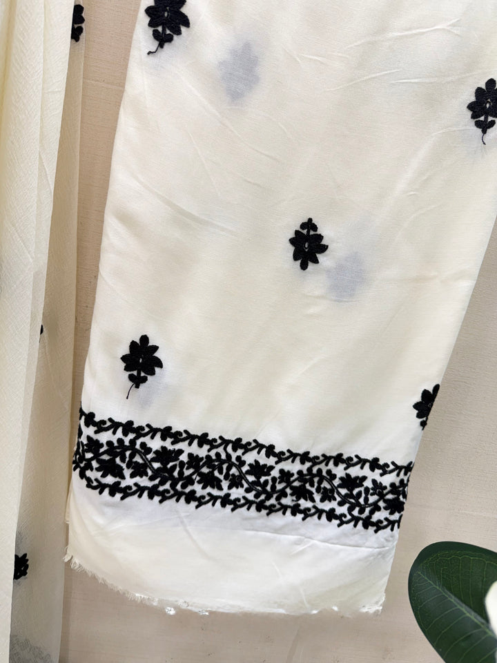 Embroidered Kashmiri Unstitched Suits