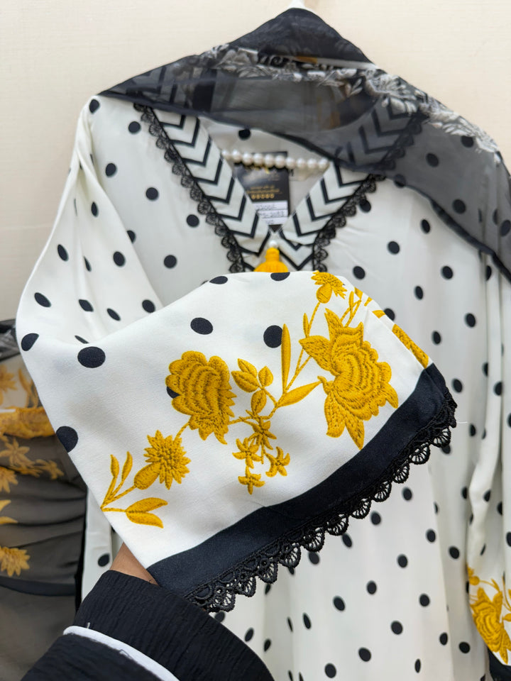 polka dot Pakistani Farshi suits