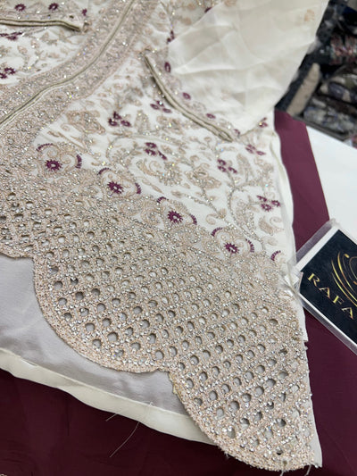 Pakistani party wear suits 17393