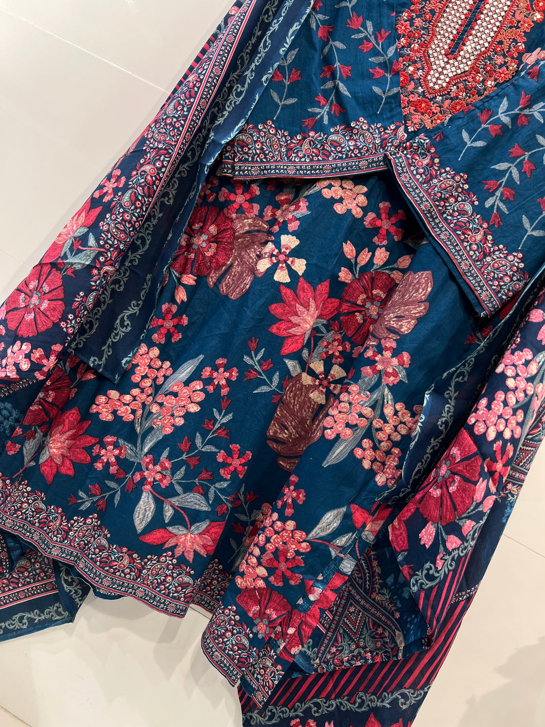 Paki Embroided suits 3410