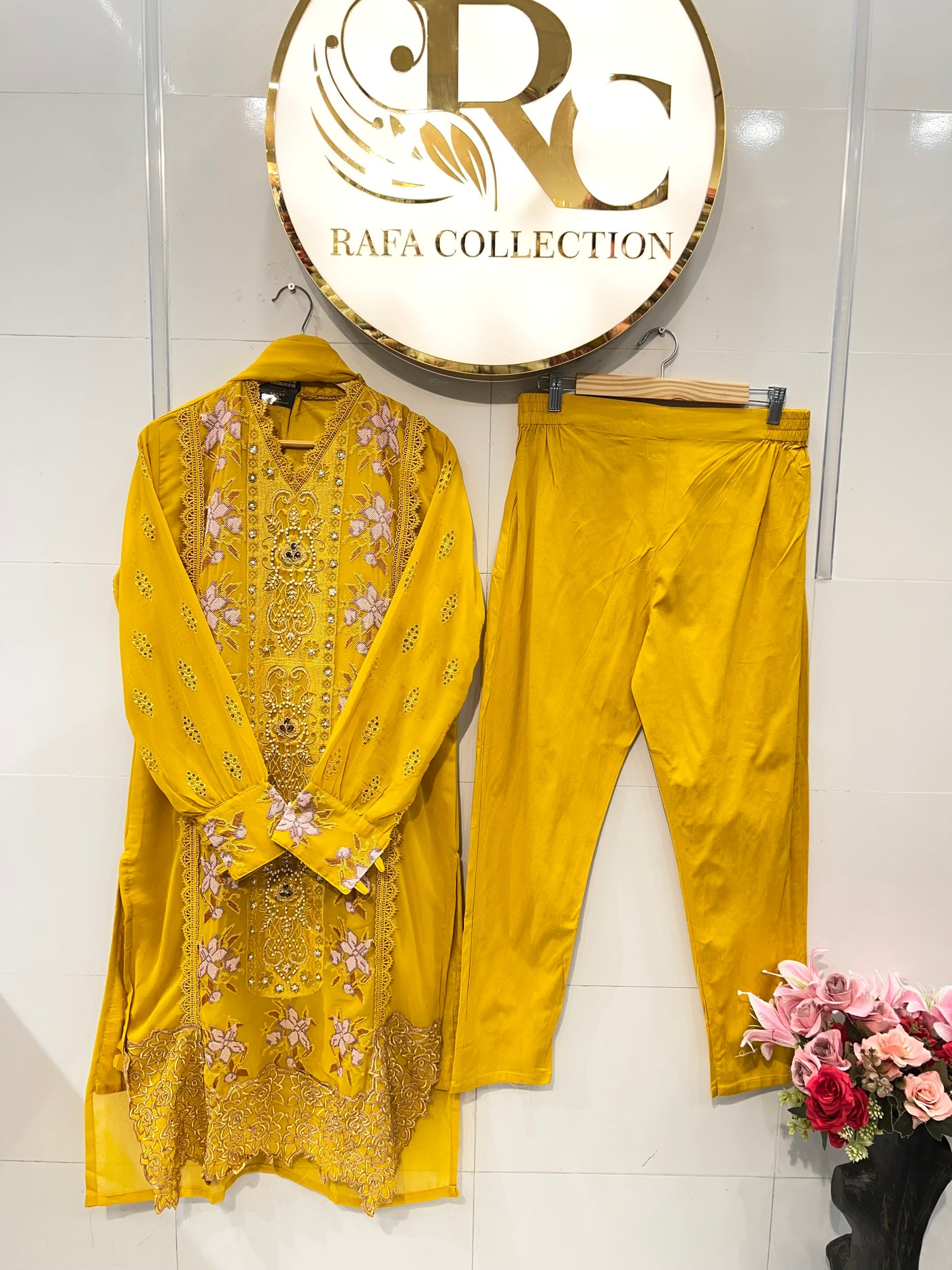 Pakistani Handwork Suits 1852