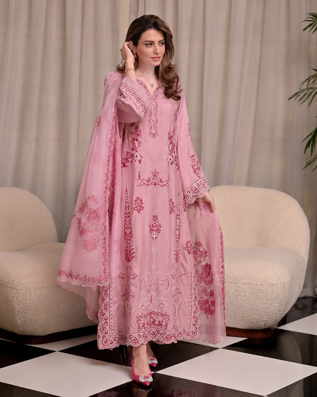 Pakistani long kaftans