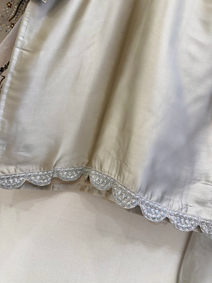 Pakistani Farshi Salwar suits