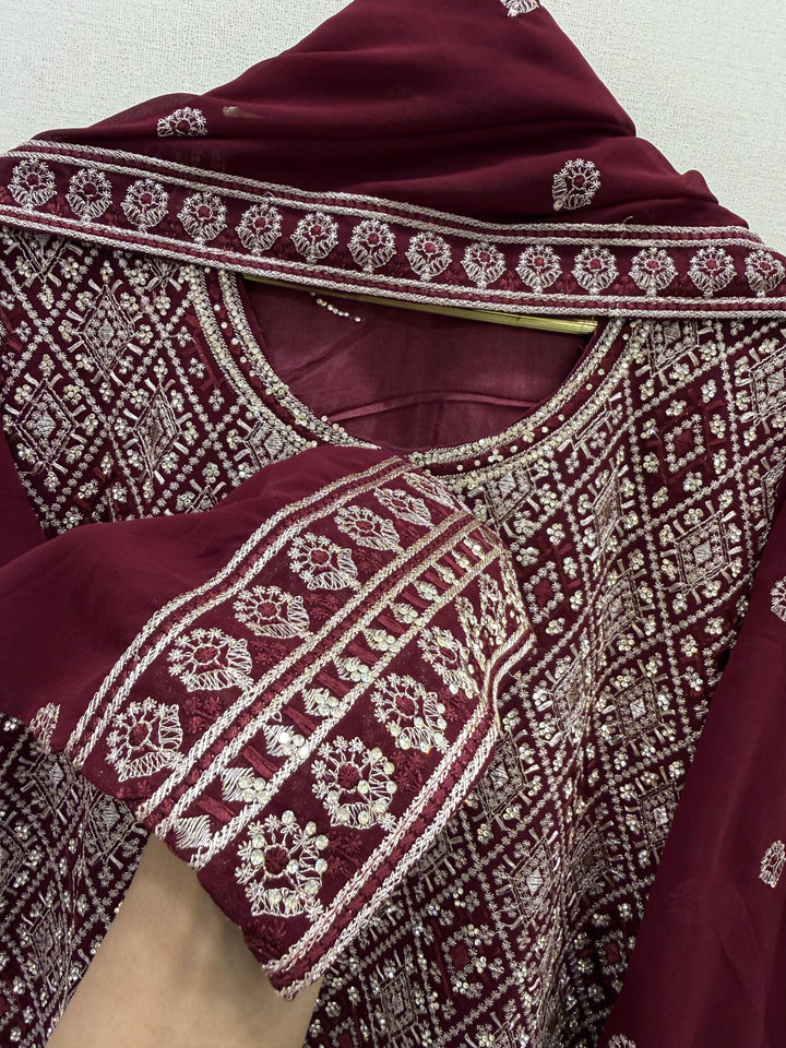 Pakistani plazzo suits 2819