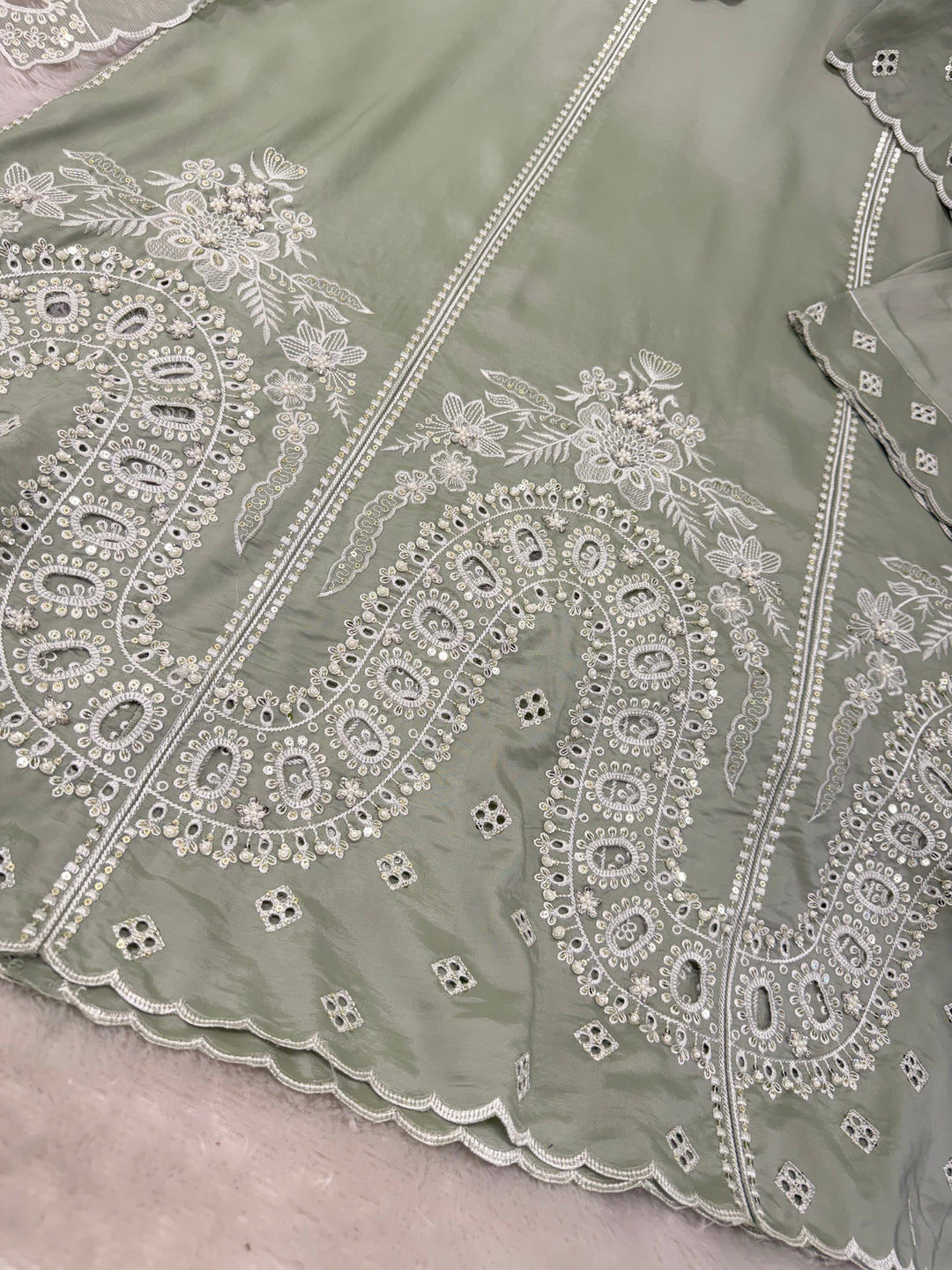 Premium cutwork long suits