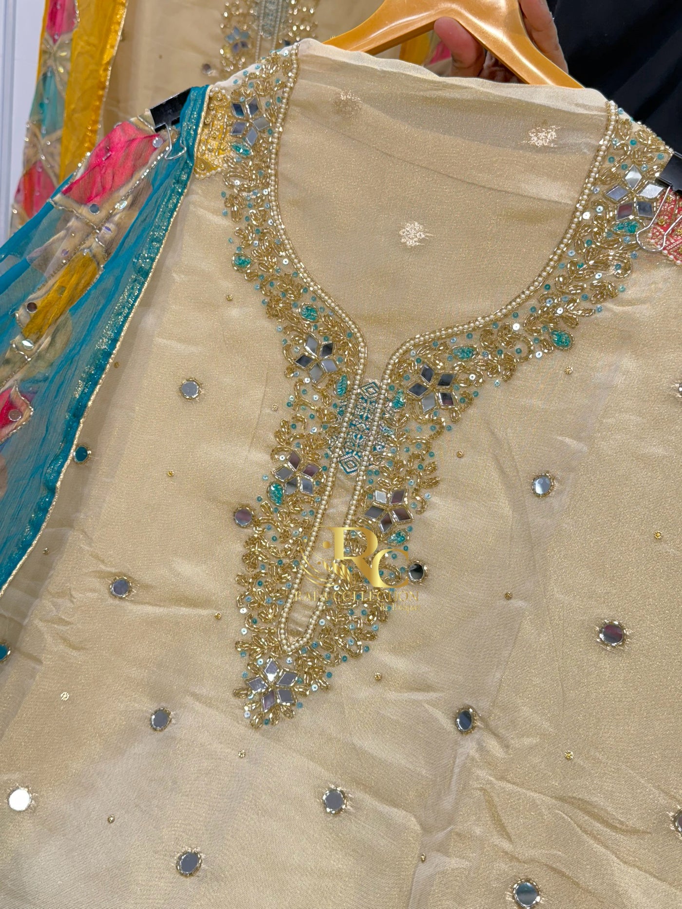 Handwork Suit 1730