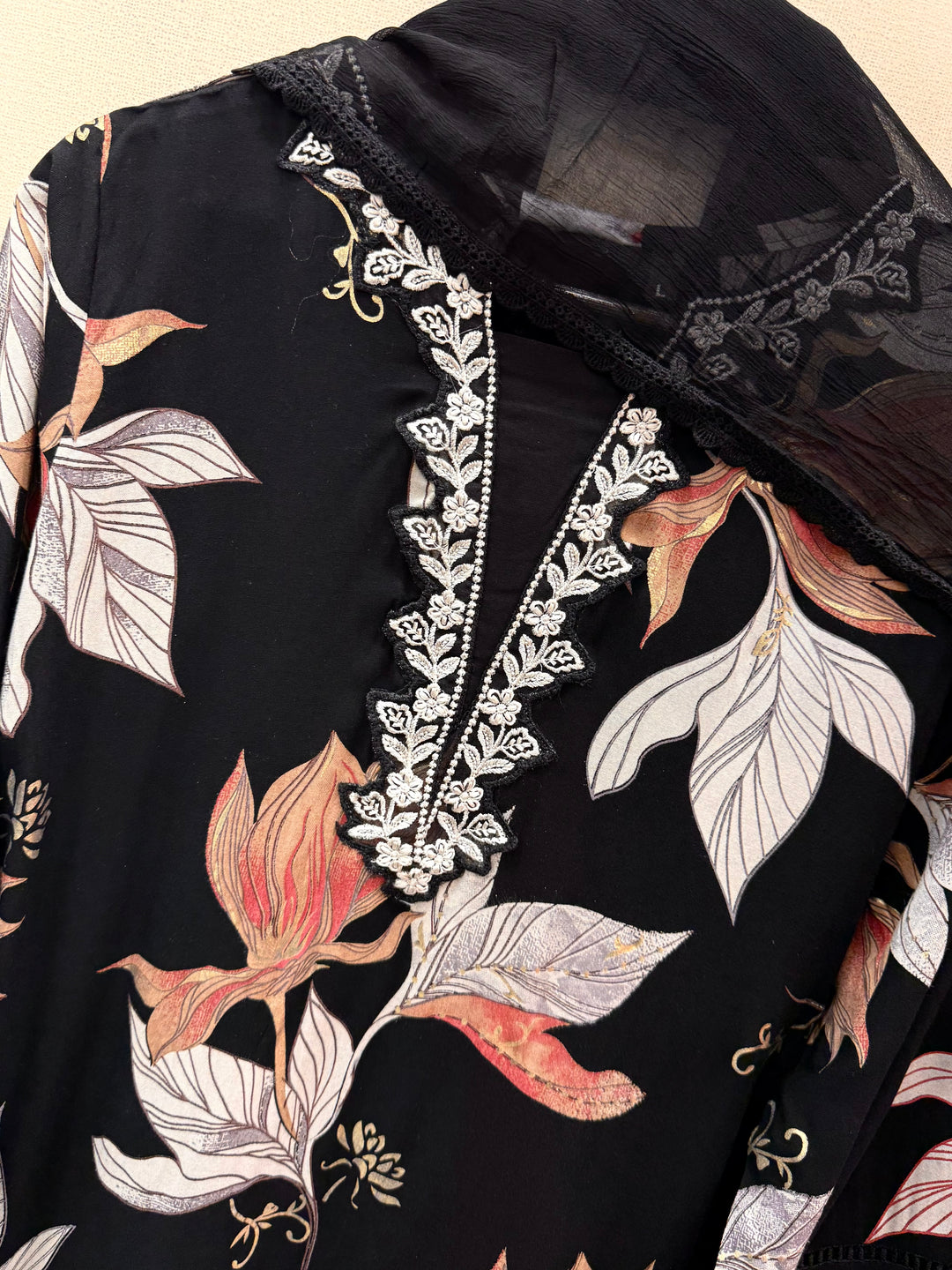 Pakistani Cutwork Suites