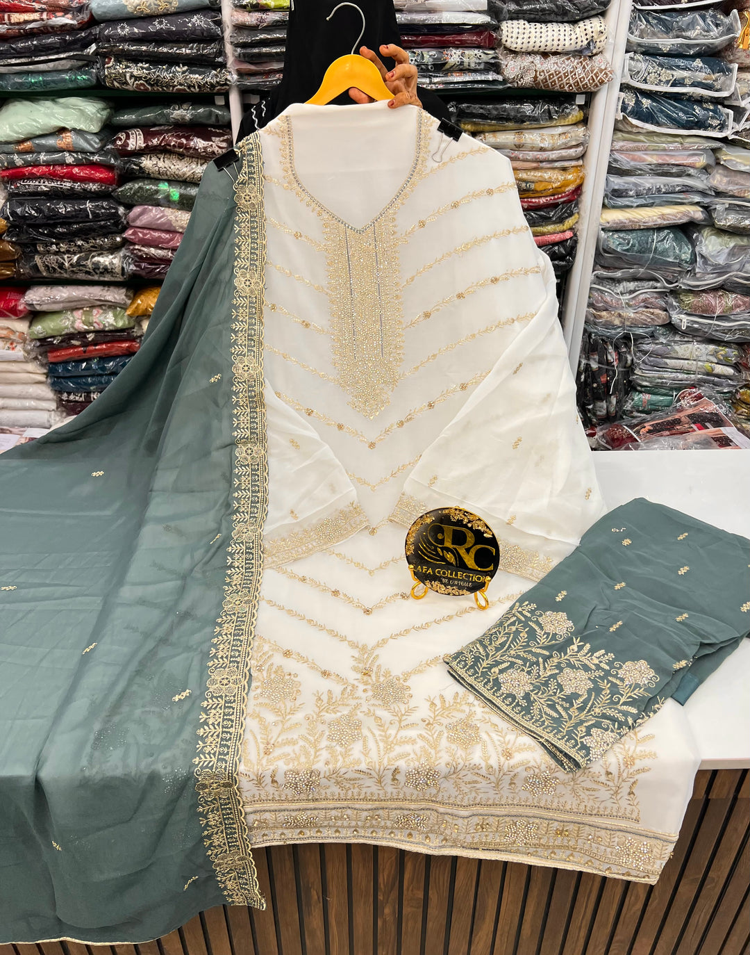 Georgette Unstitched Suits 845