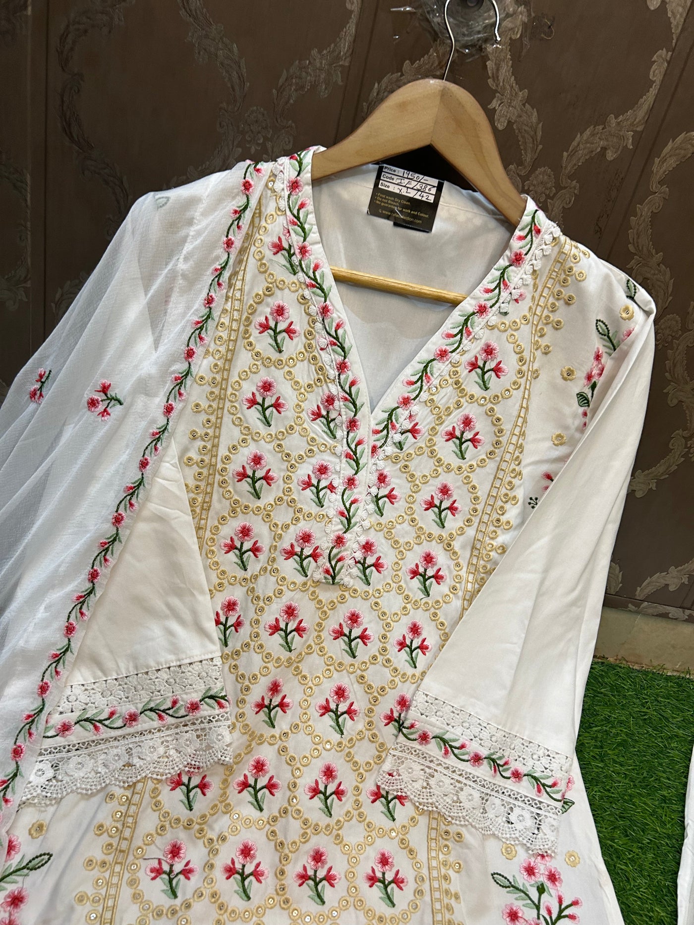 Embroided Formals 913