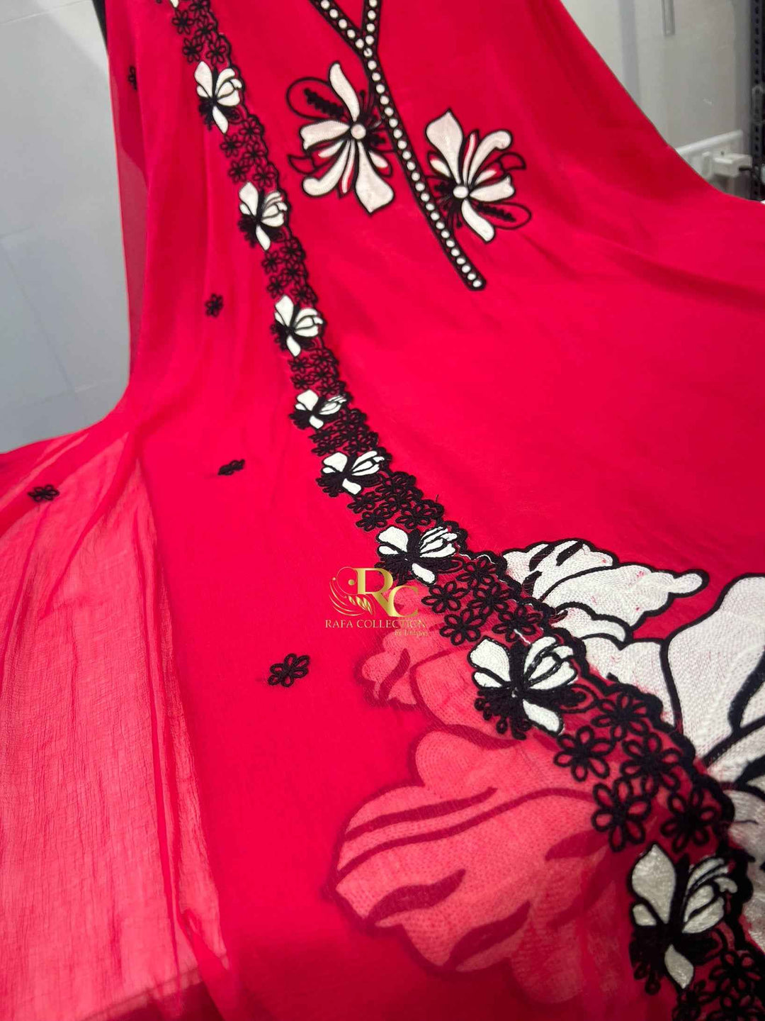 Haya Embroidered Suit 1745