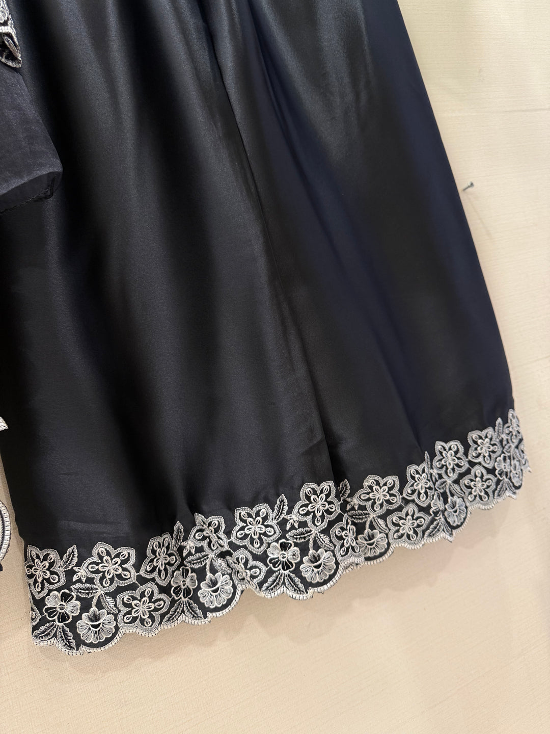 Pakistani Embroidered suits 2997