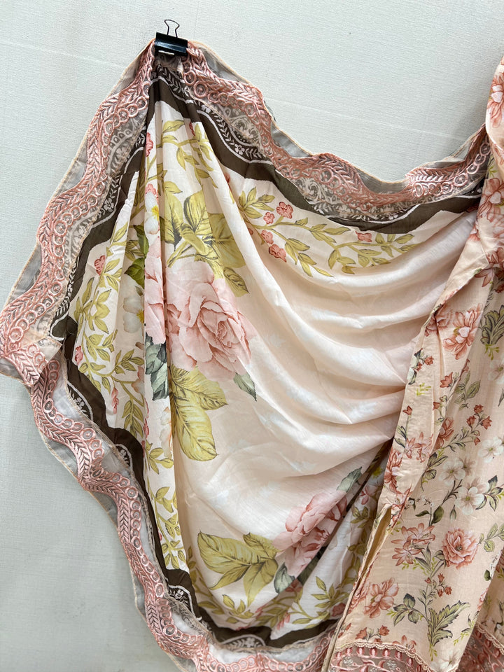 Pakistani embroidery Suits