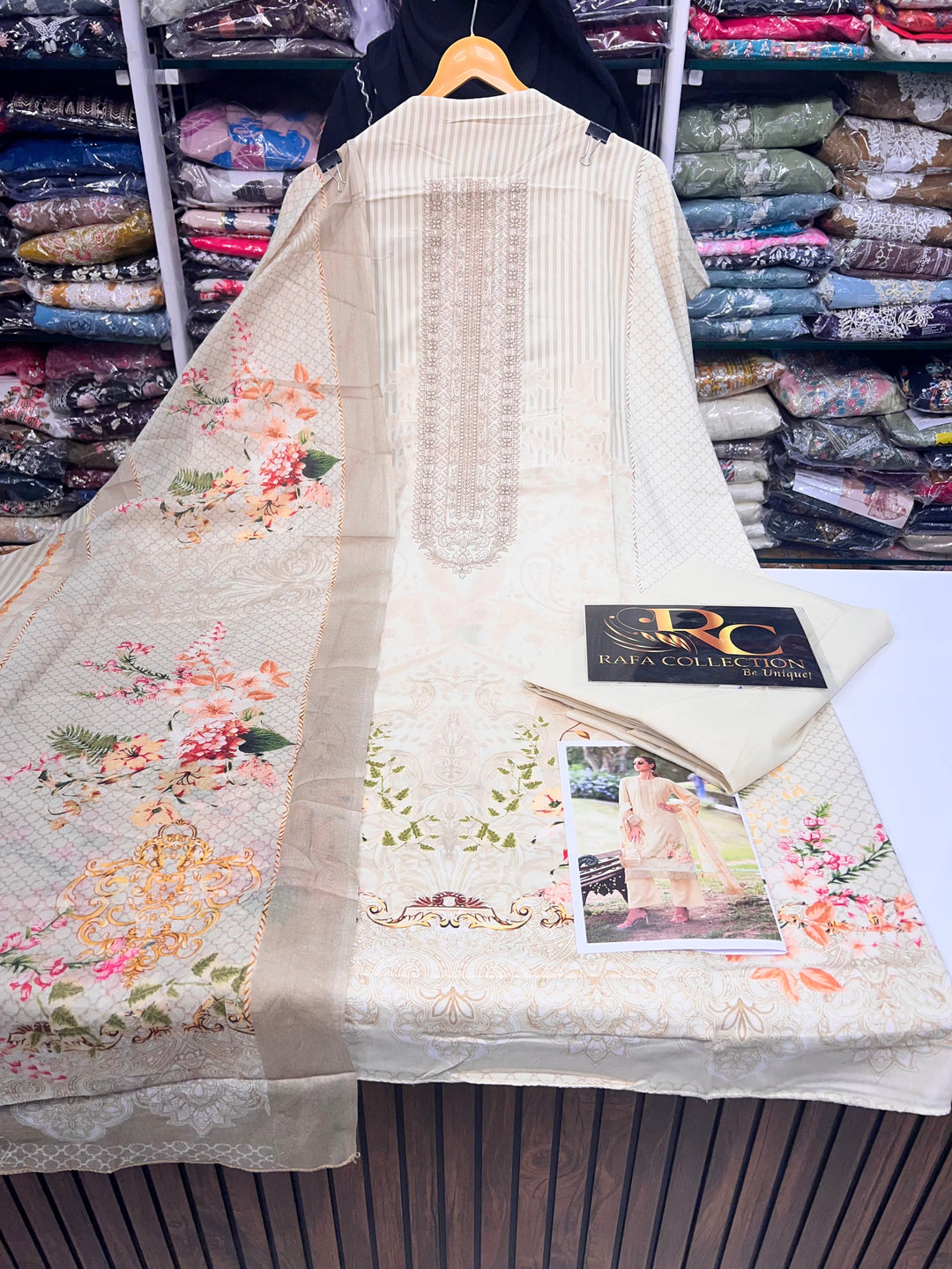 Lawn unstitch suits Nizaam 33977